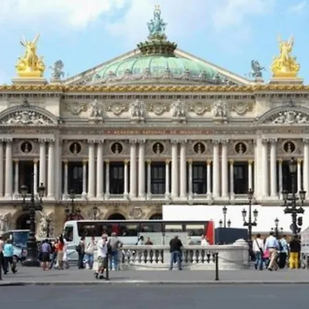 Casa vacanze Superb 2 Elegant In The Heart Of Paris' 8th District