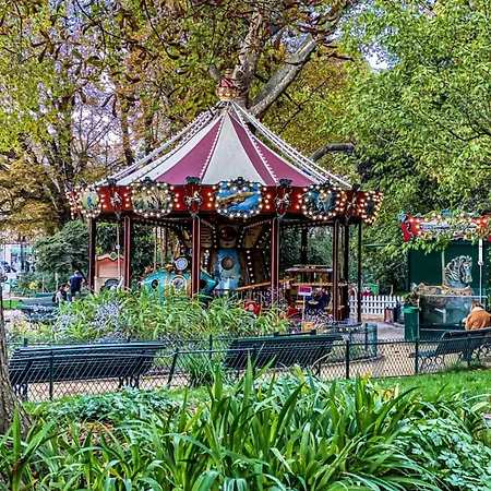 Superb 2 Elegant In The Heart Of Paris' 8th District Parigi