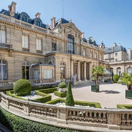 Superb 2 Elegant In The Heart Of Paris' 8th District Casa vacanze *