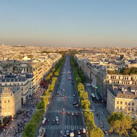 Superb 2 Elegant In The Heart Of Paris' 8th District Casa vacanze Parigi