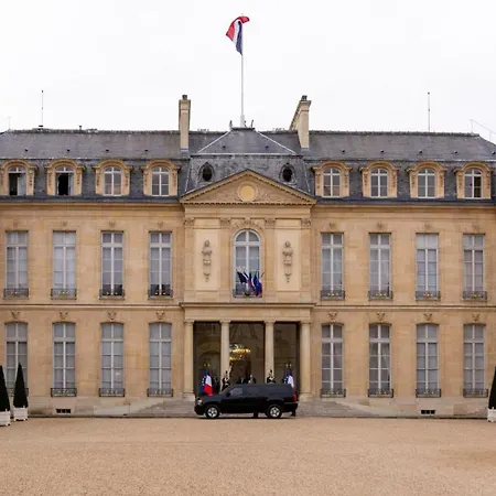 Superb 2 Elegant In The Heart Of Paris' 8th District Parigi